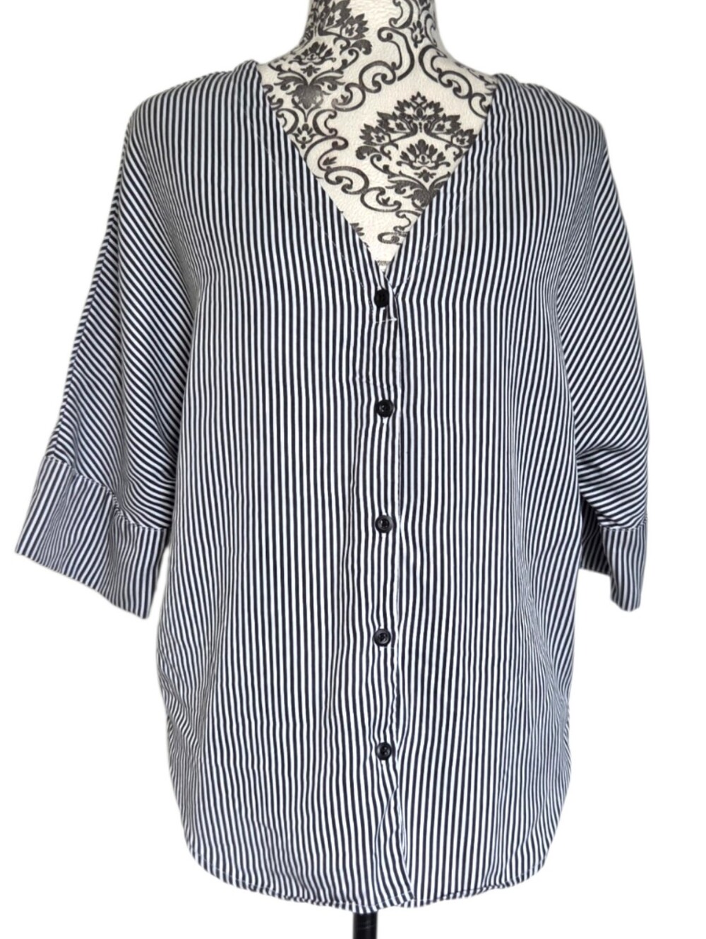 Vetta Capsule The Boyfriend Shirt Tencel Stripes Womens Small Minimalist - Picture 2 of 11